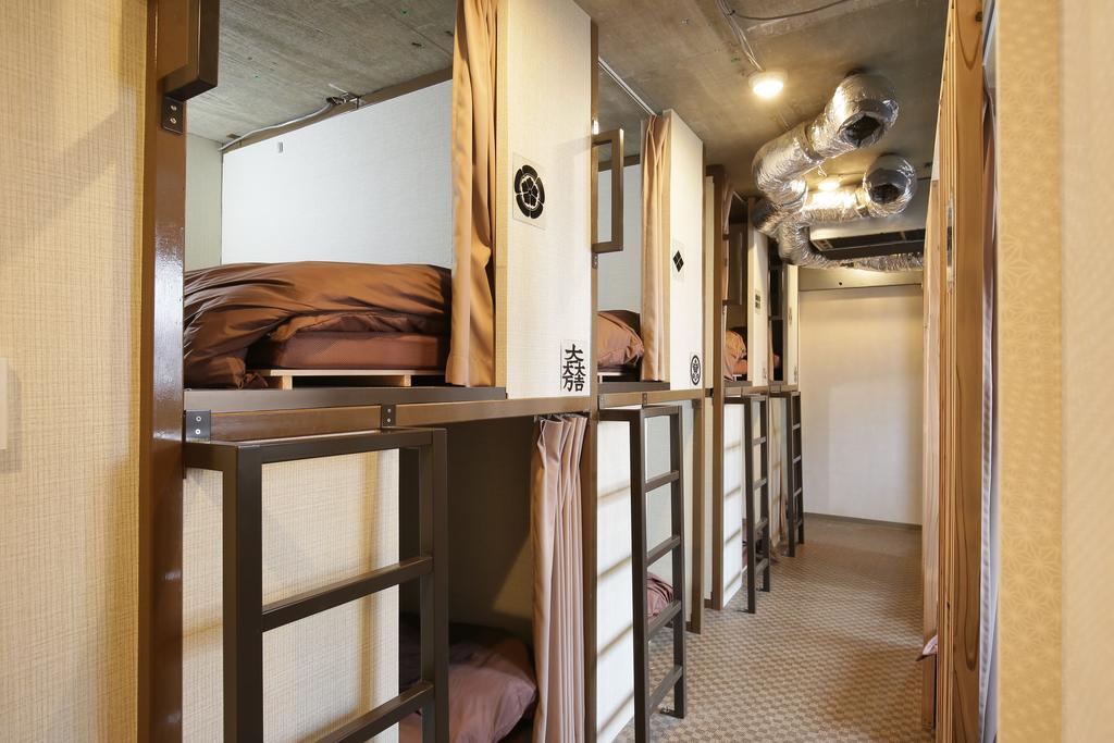 Samurais Hostel Ikebukuro Tokyo Exterior photo